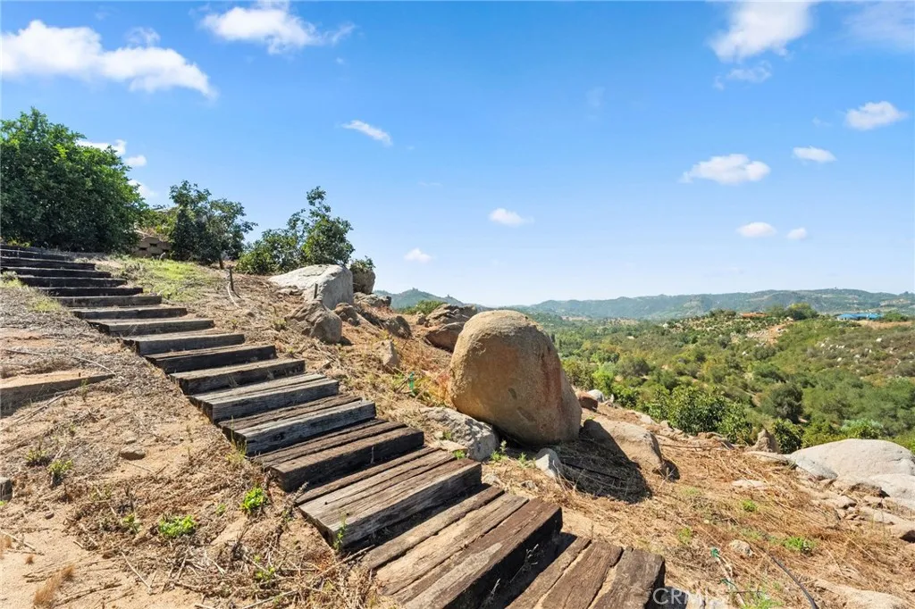 main property photo 51