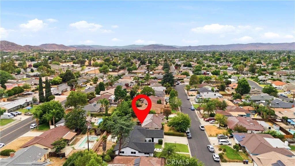 main property photo 57