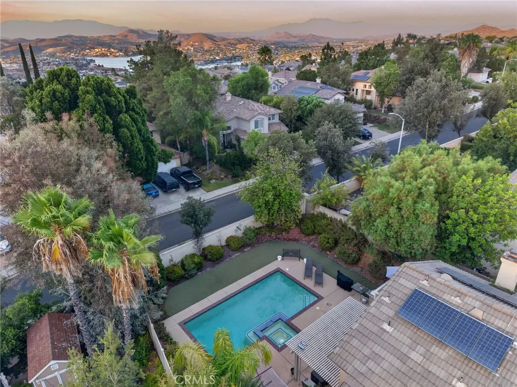 main property photo 54