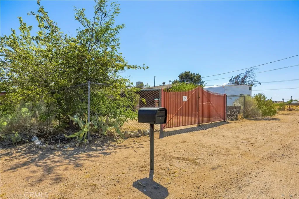 main property photo 31