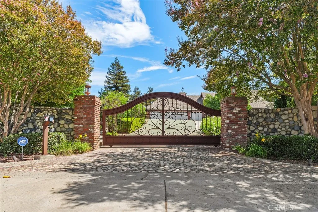 main property photo 70