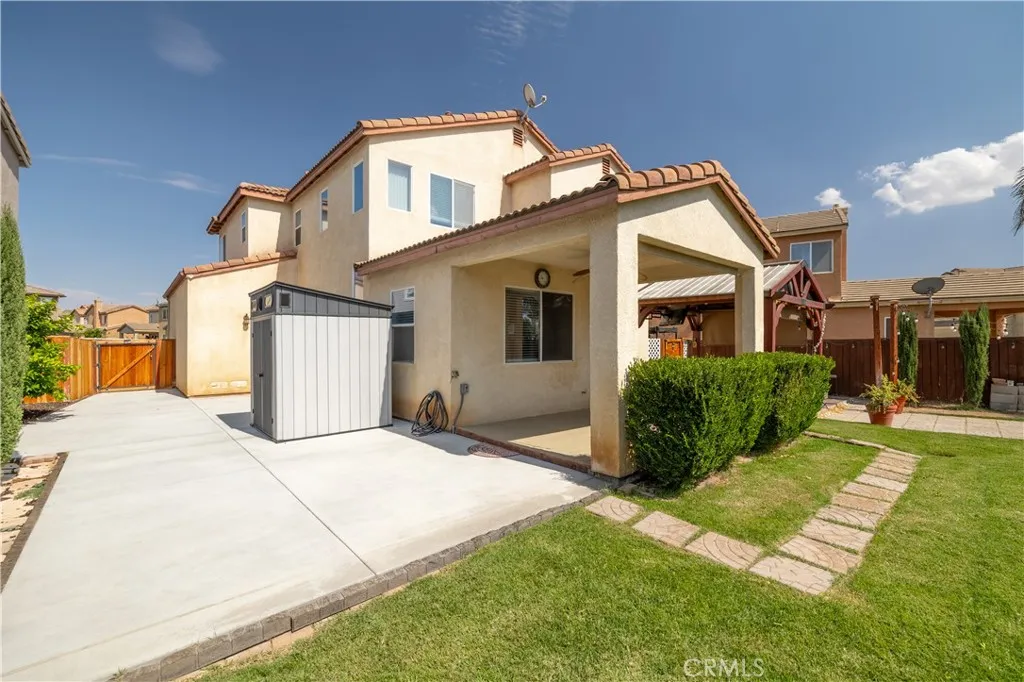 main property photo 36
