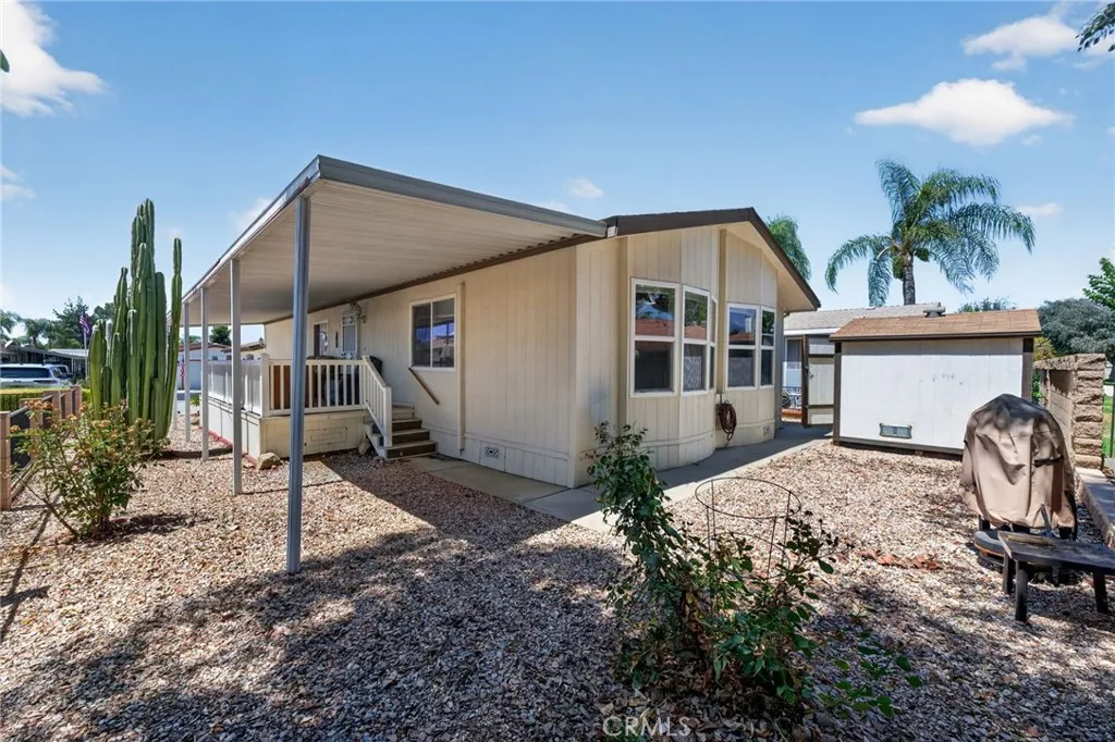 main property photo 36