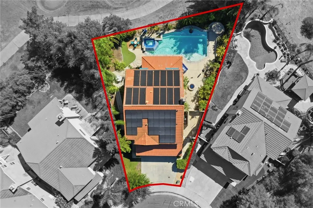 main property photo 50