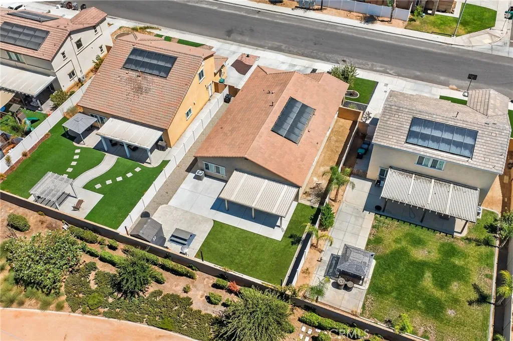 main property photo 54