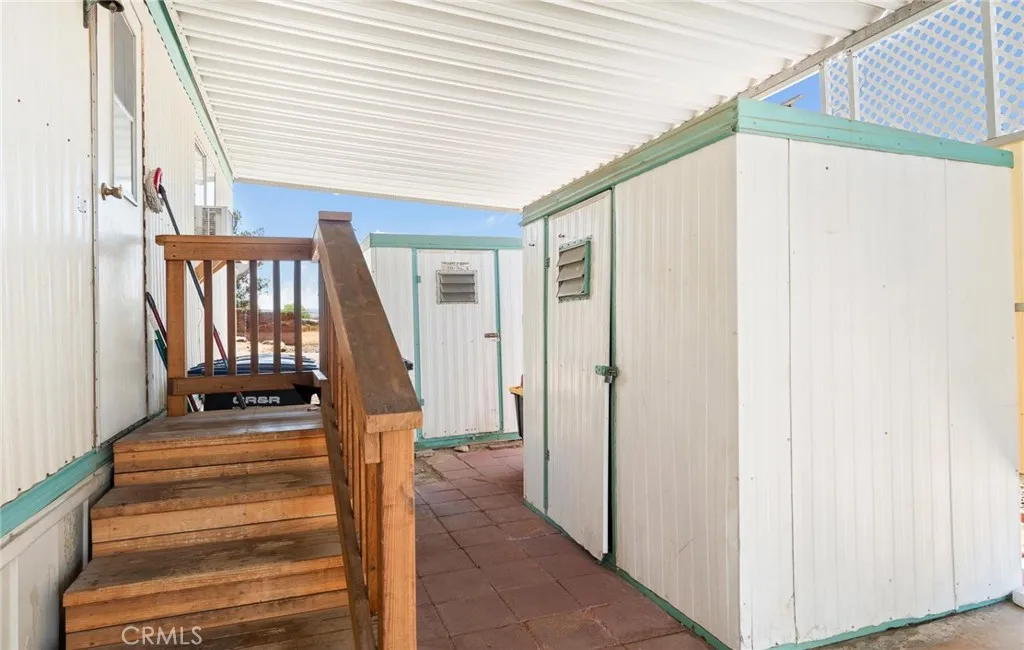 main property photo 24