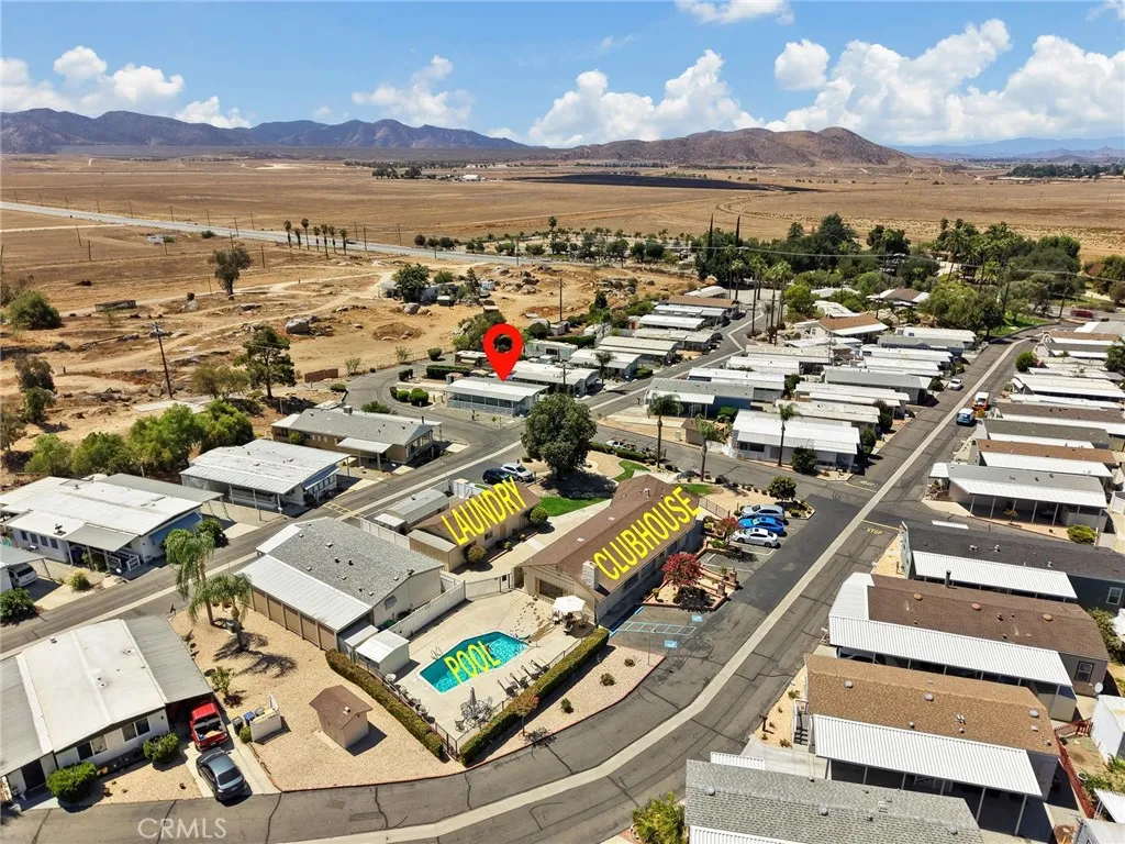 main property photo 28