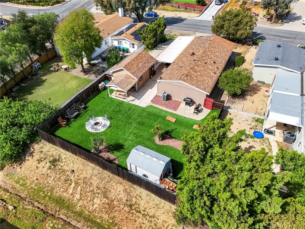 main property photo 29