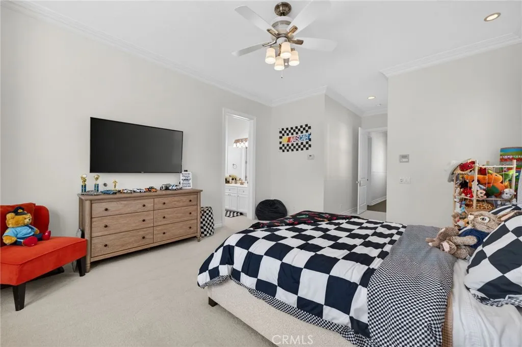 main property photo 53