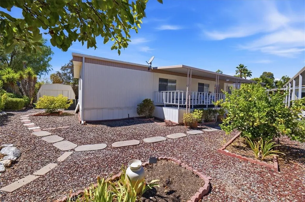 main property photo 31