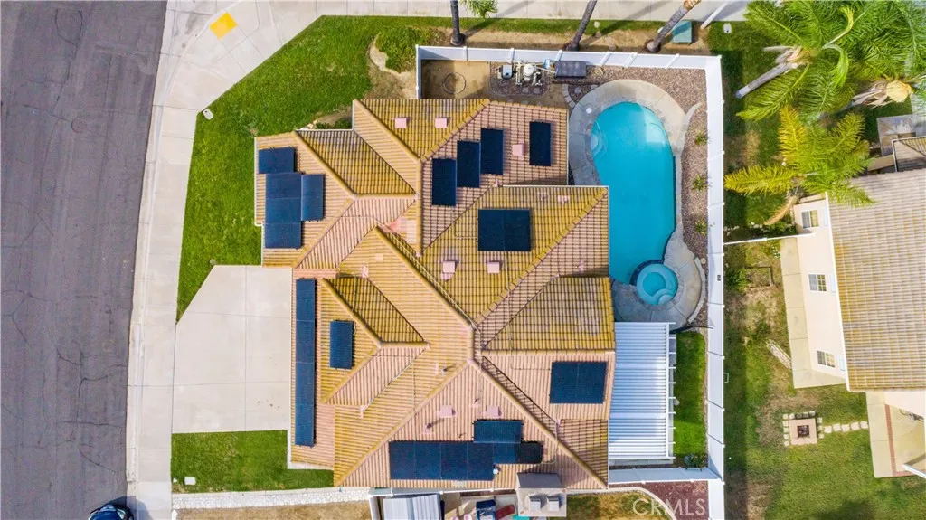 main property photo 44