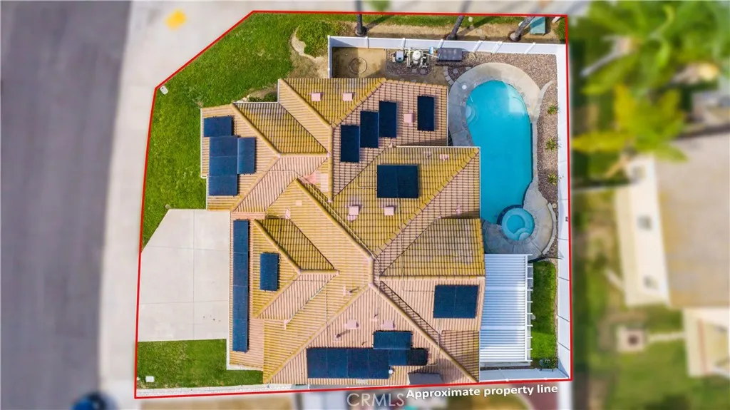 main property photo 45