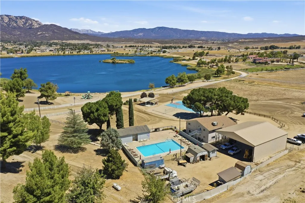 main property photo 51