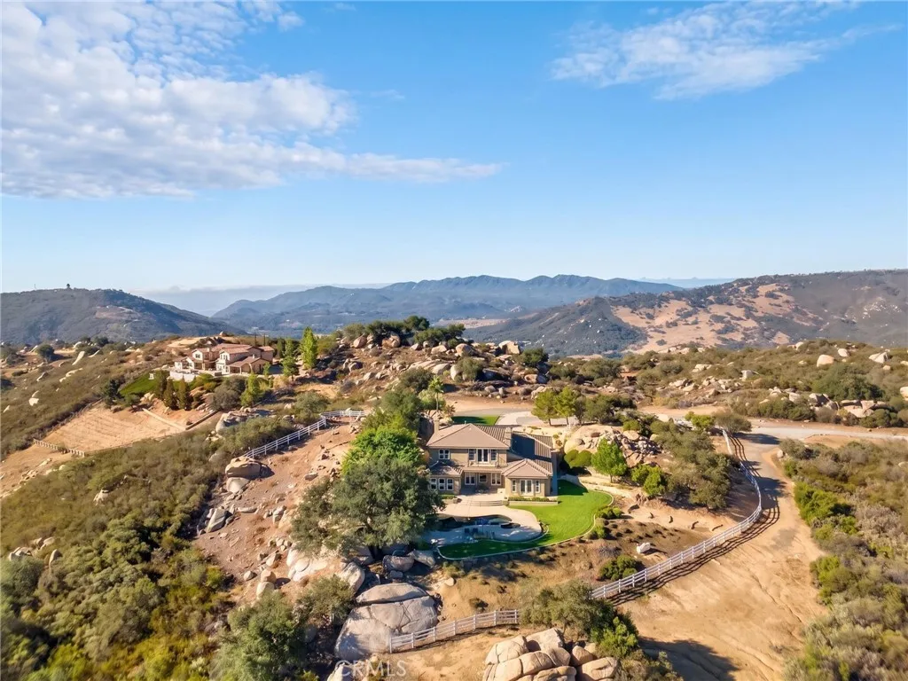 main property photo 49