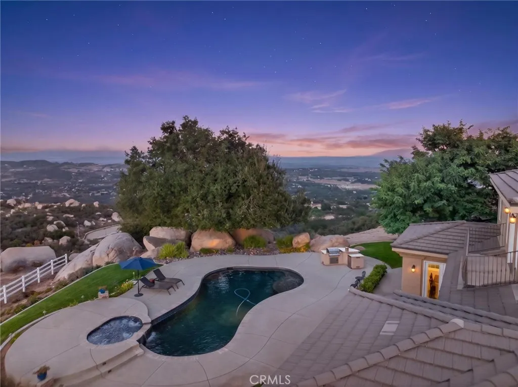 main property photo 61