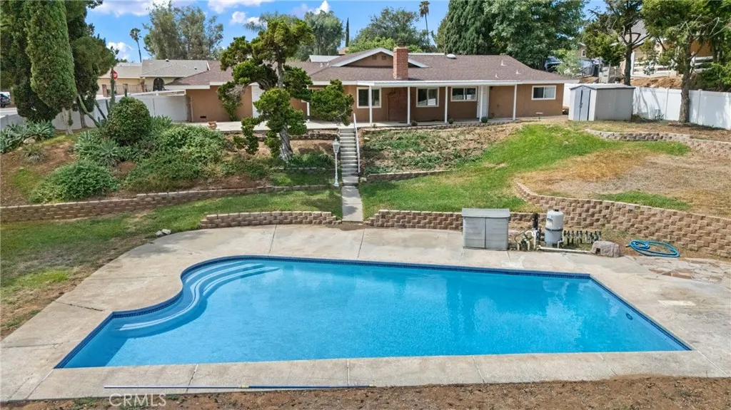 main property photo 60
