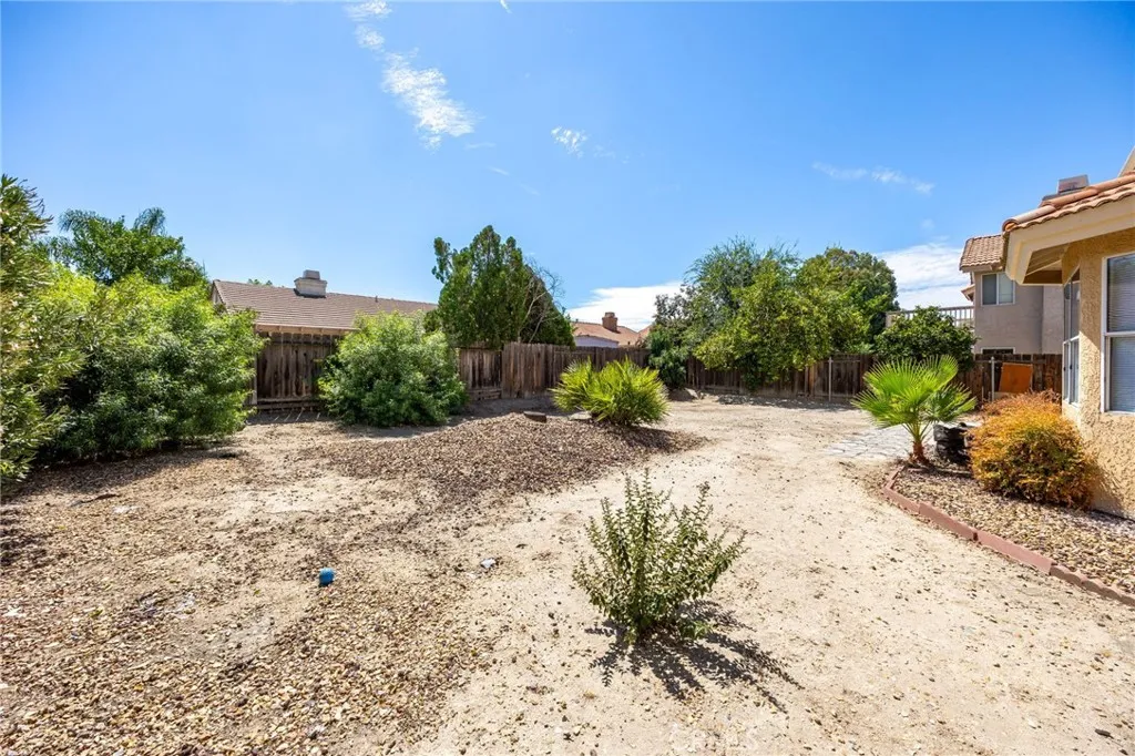 main property photo 30