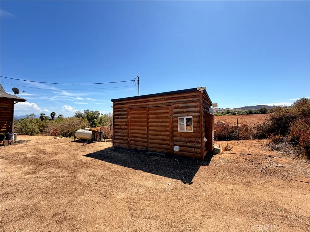 main property photo 36