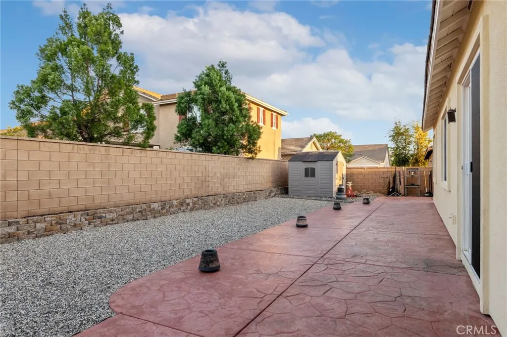 main property photo 25