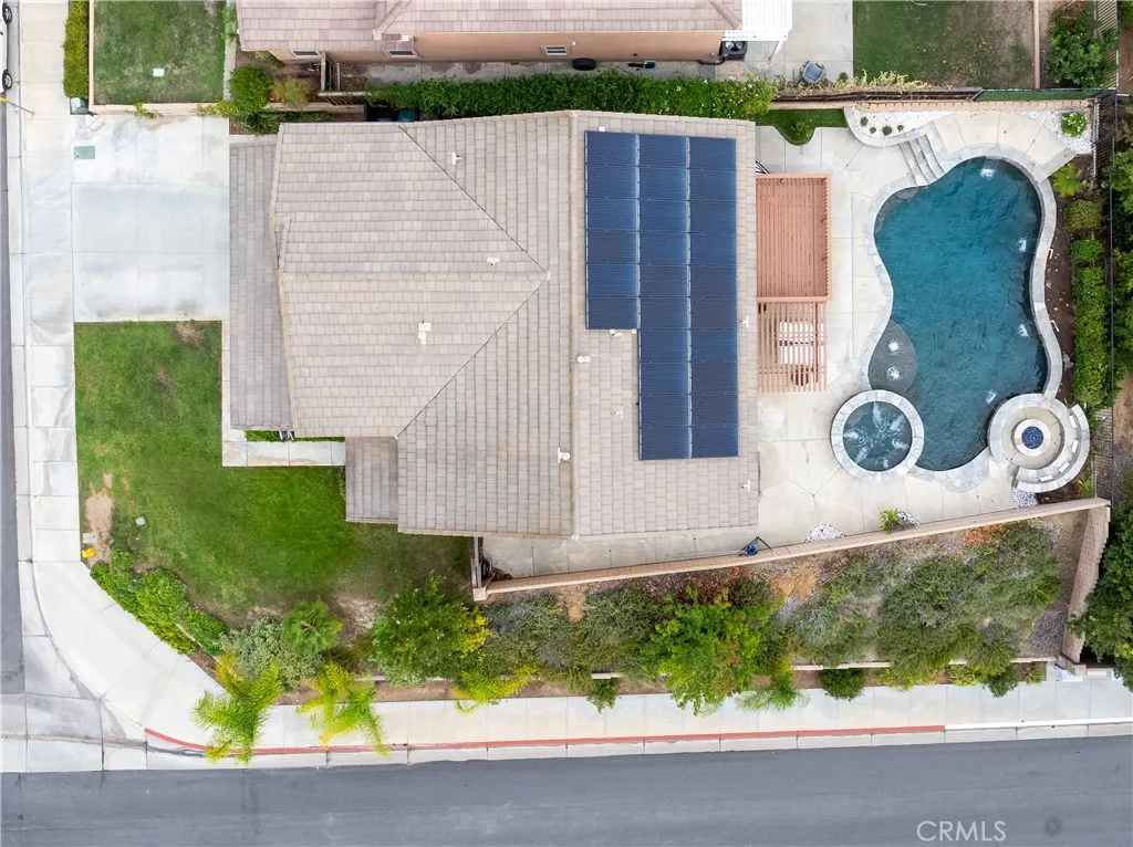 main property photo 51
