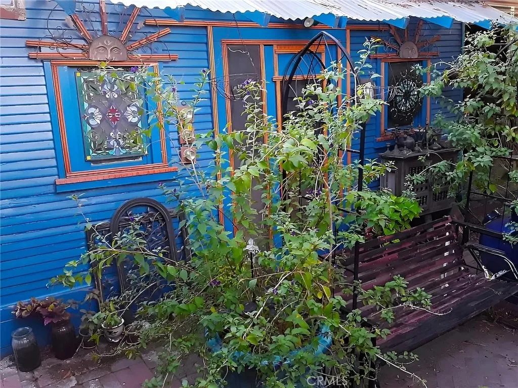 main property photo 34