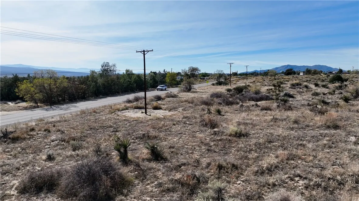 main property photo 11