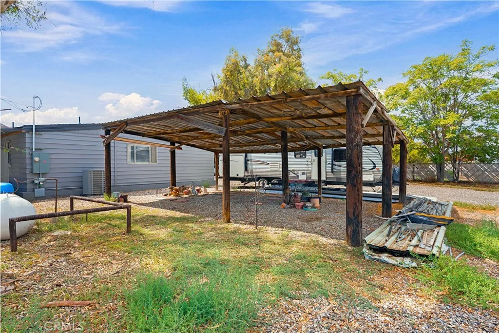 main property photo 27