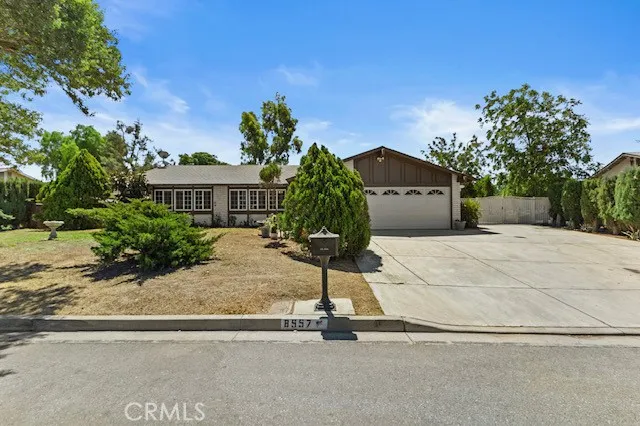 main property photo 0