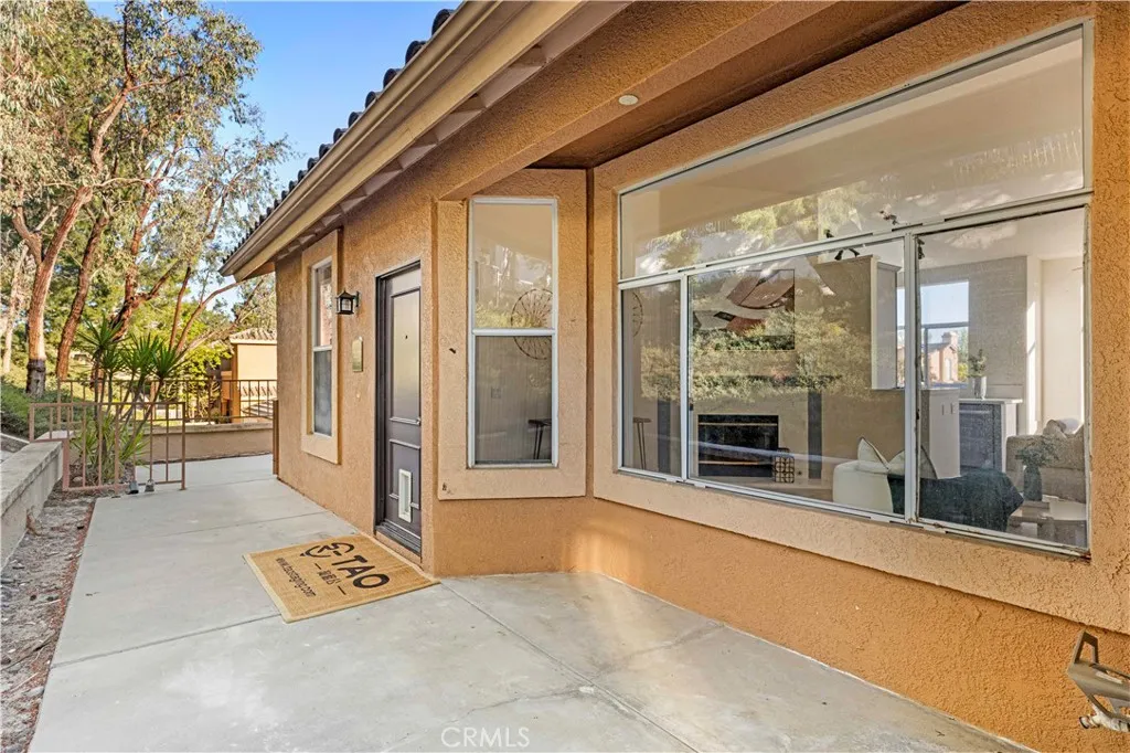 property viewer photo 1