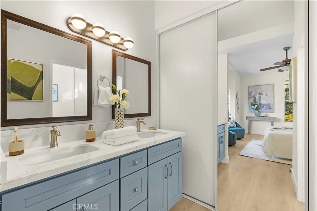 property viewer photo 13