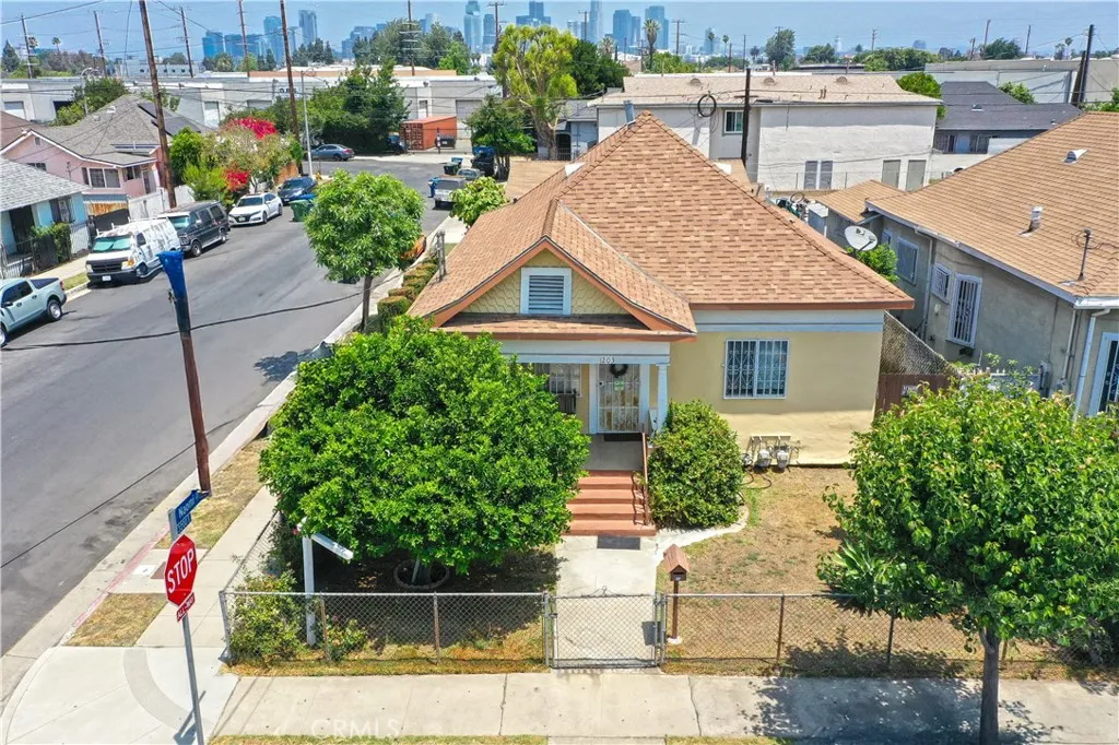 main property photo 46