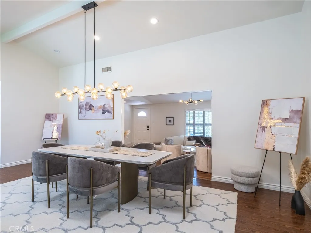 property viewer photo 10