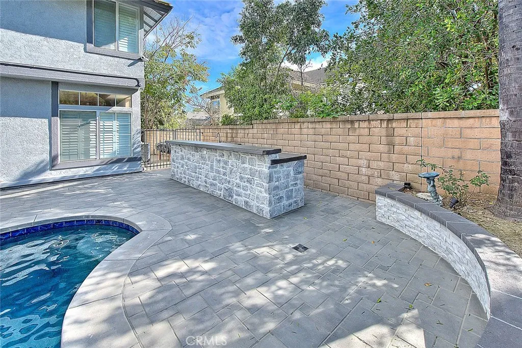 main property photo 60