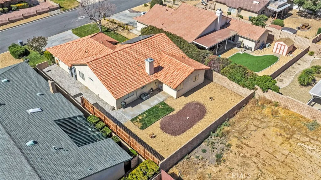 main property photo 50