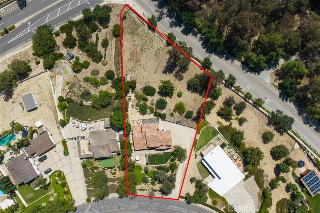 main property photo 67