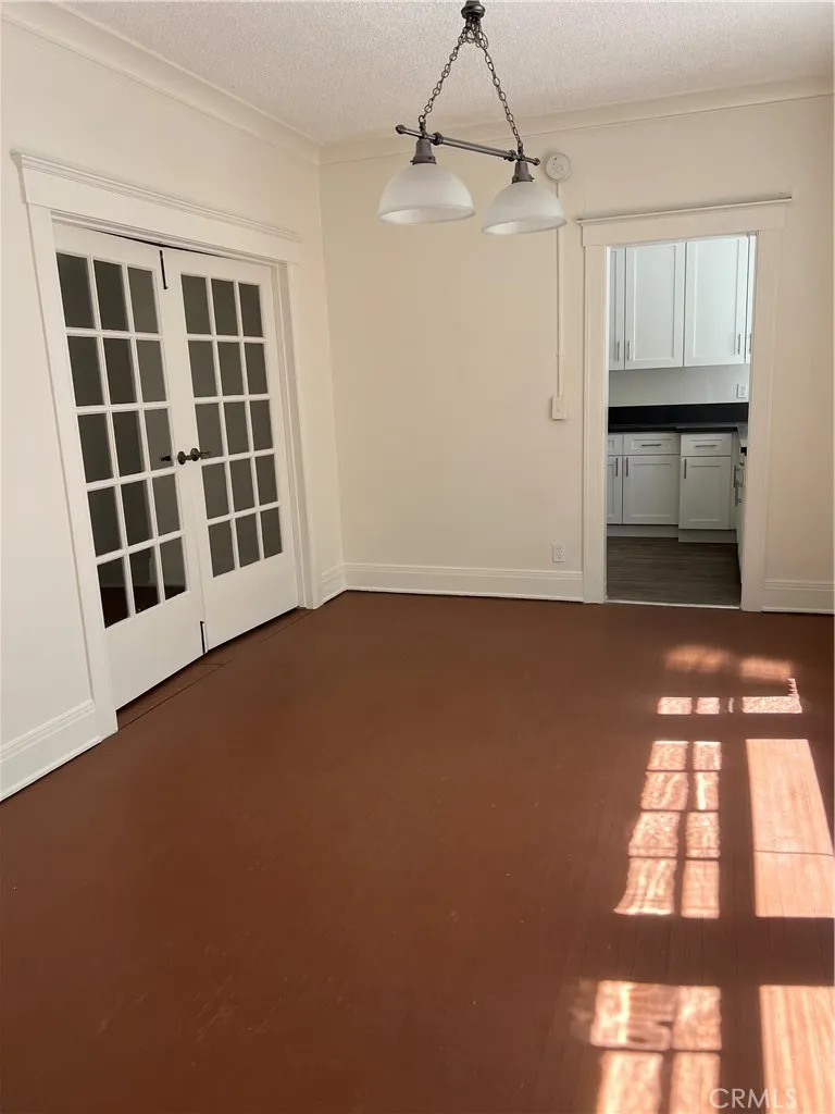 property viewer photo 2