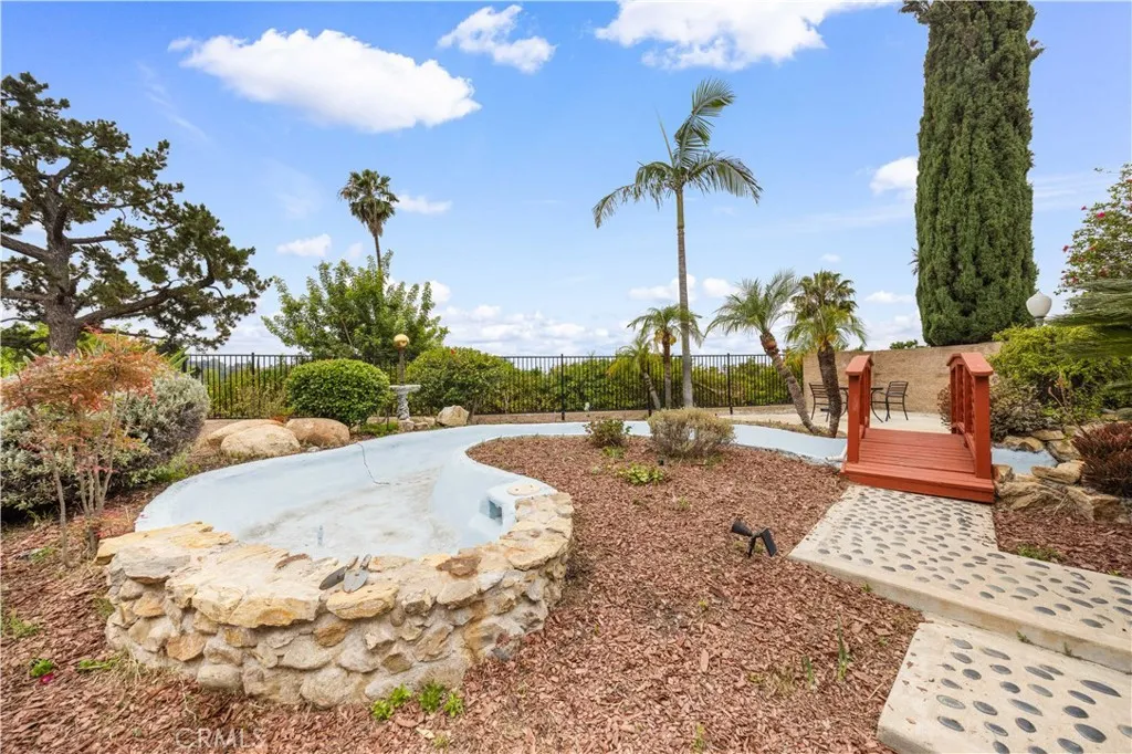 main property photo 60