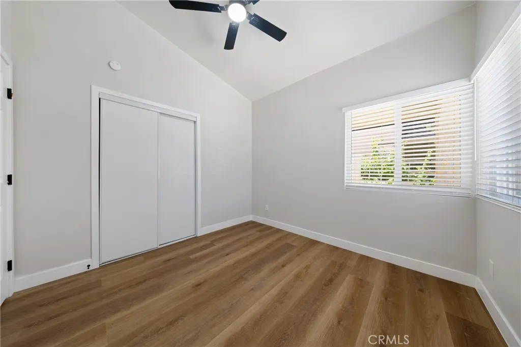 property viewer photo 19