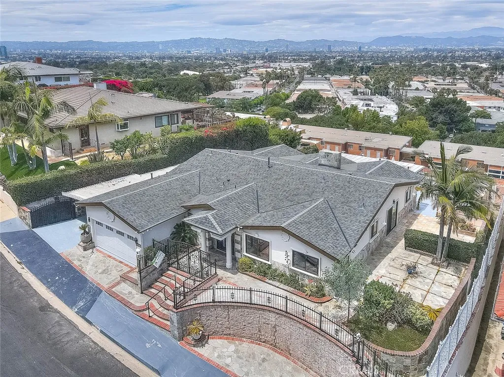 main property photo 61