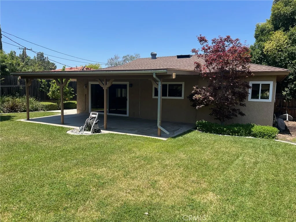 main property photo 18