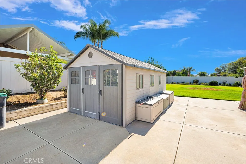 main property photo 58