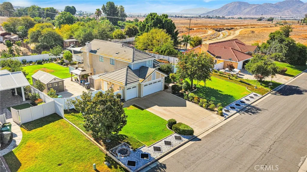 main property photo 68
