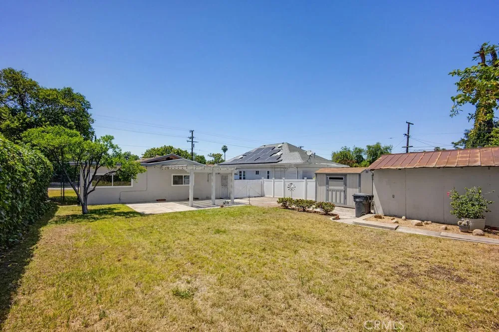 main property photo 19