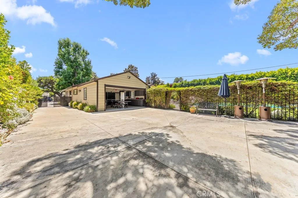 main property photo 53