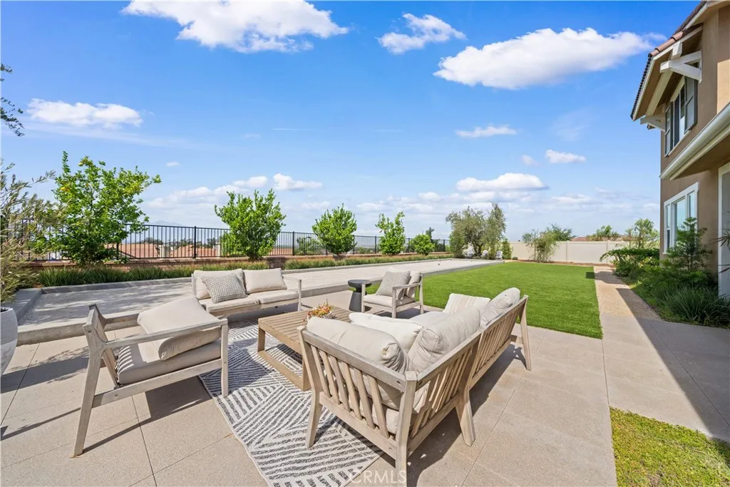main property photo 60