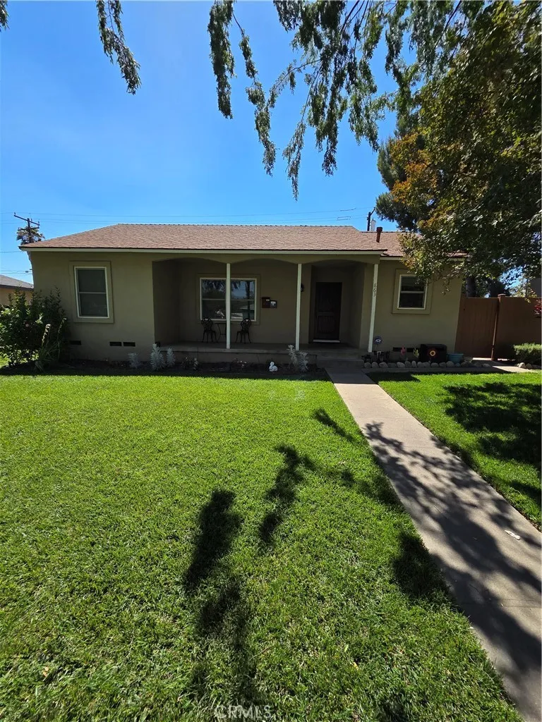 main property photo 0