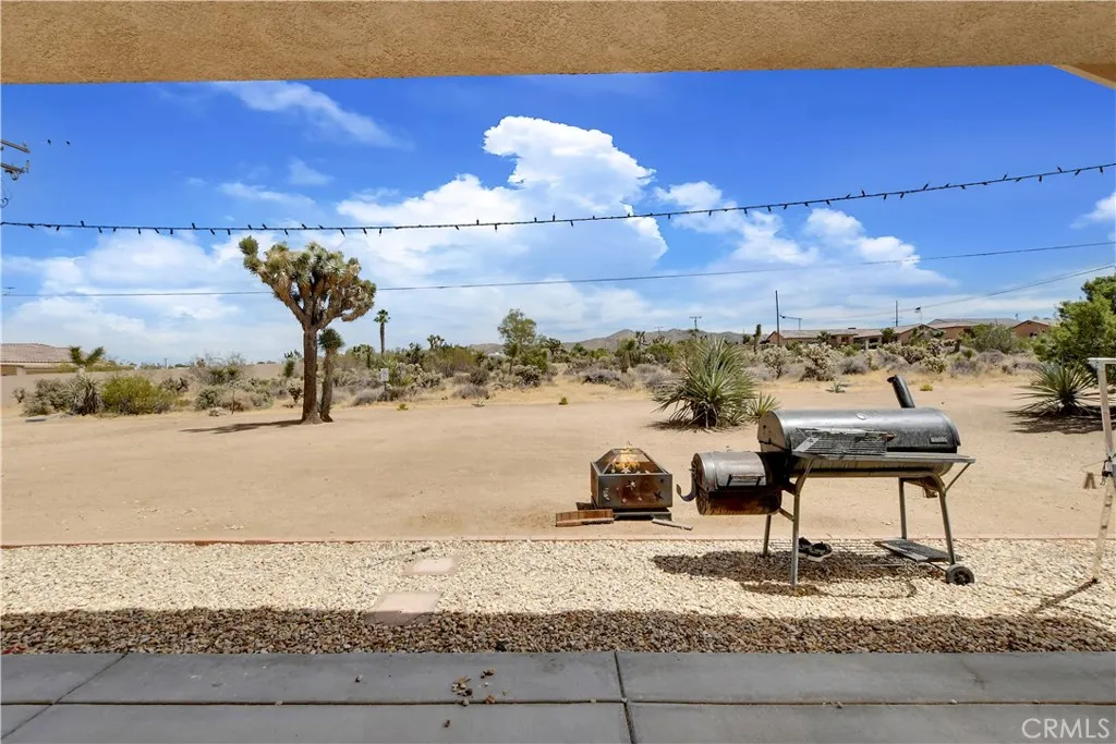 main property photo 29