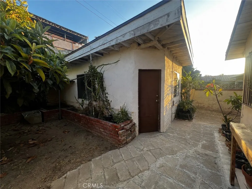 main property photo 15