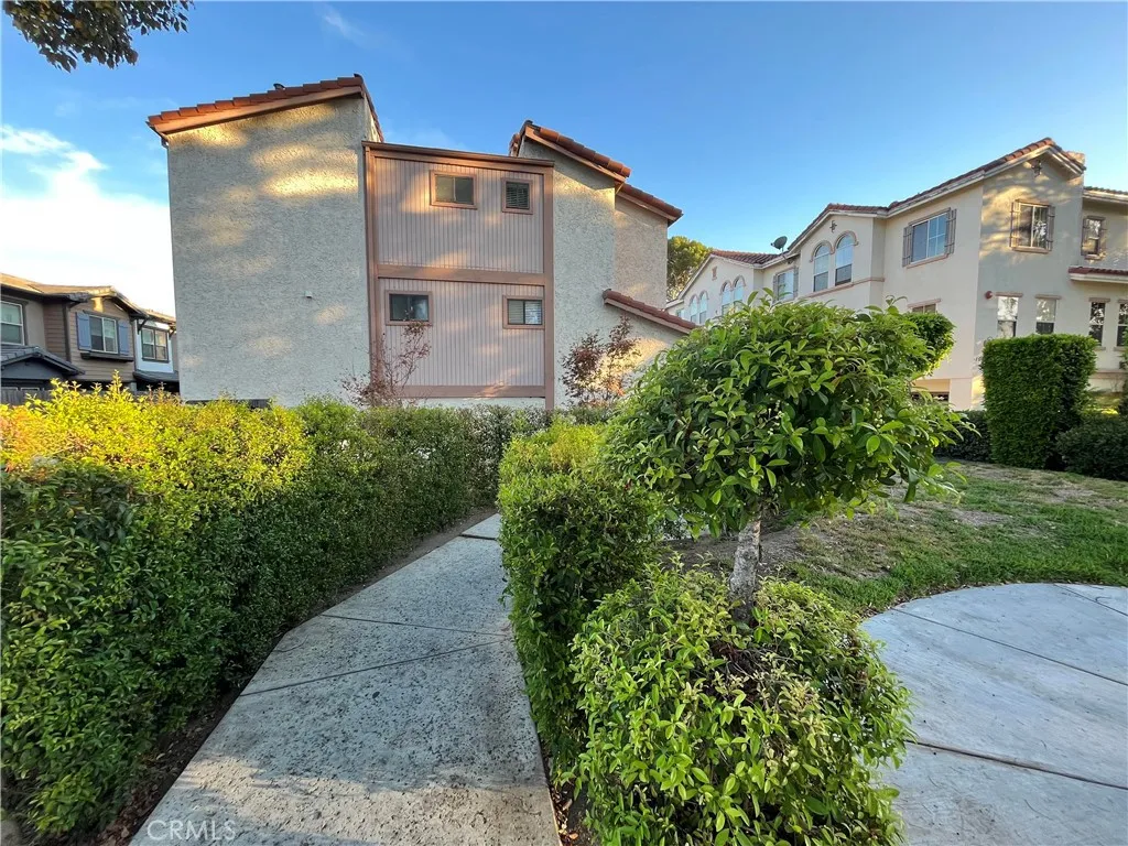 main property photo 0