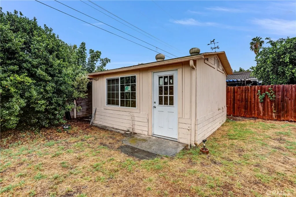 main property photo 35